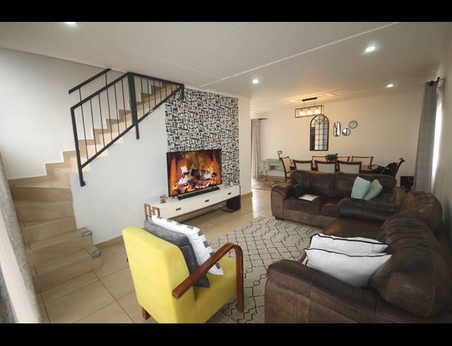 4 BEDROOM HOUSE FOR SALE IN ANDEON